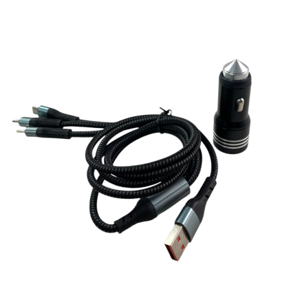 Автомобилно зарядно с 2 USB порта и 3 накрайника