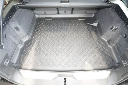 Гумирана стелка за багажник за BMW 5 G31 (2017-2023) combi Plug-in Hybrid