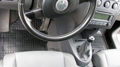 Гумени стелки за VW Golf IV (1998-2006) / Bora (1998-2005) / Beetle (1997-2010) / SEAT Toledo II / Leon I (1999-2005), марка Petex