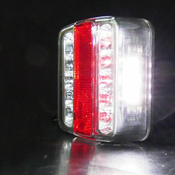 1 брой LED Диоден Стоп Задна светлина 12V 24V за бус камион ТИР ремарке каравана