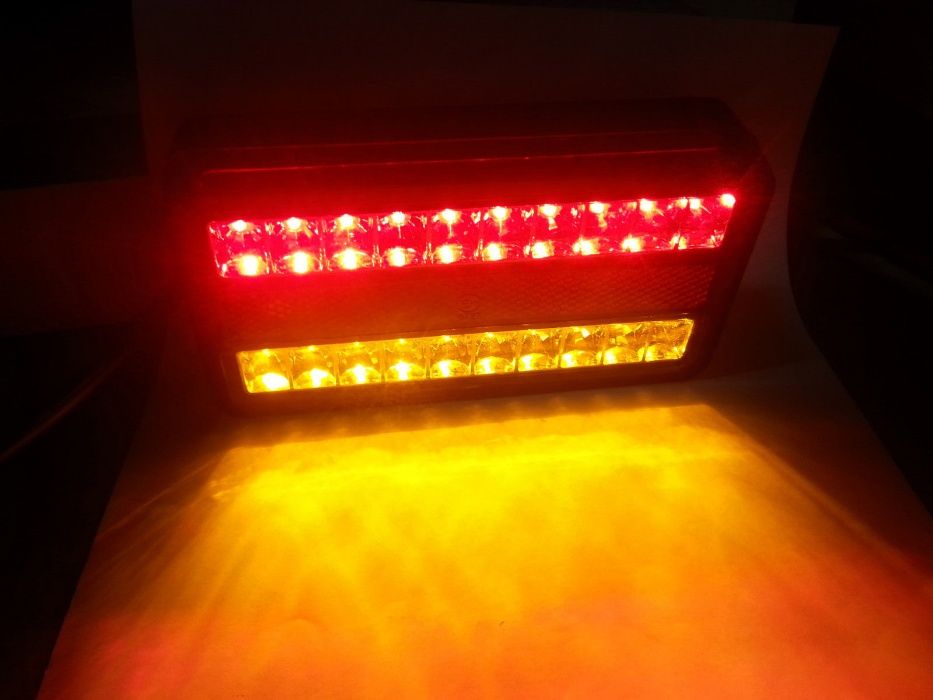 Комплект Диодни LED  стопове 12V Бус Камион Тир Ремарке Караванa